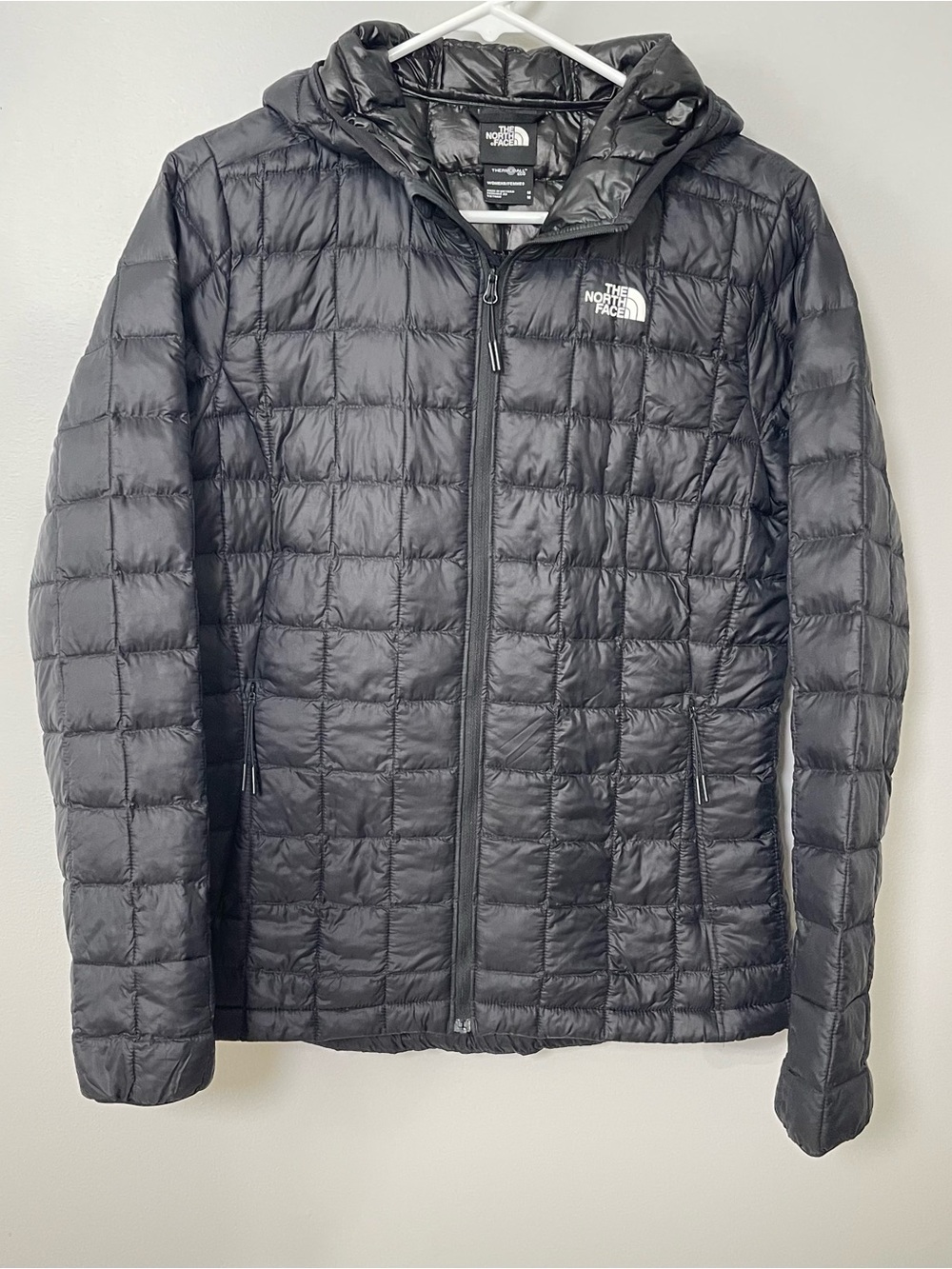 The North Face Women’s ThermoBall Eco Hooded 2.0 Insulated Jacket Black Medium